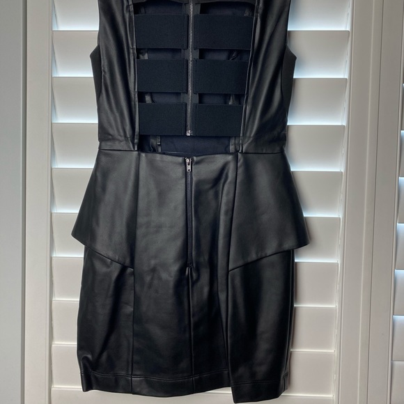 BCBGeneration Black Leather Open-Back Dress *New* - Picture 2 of 4